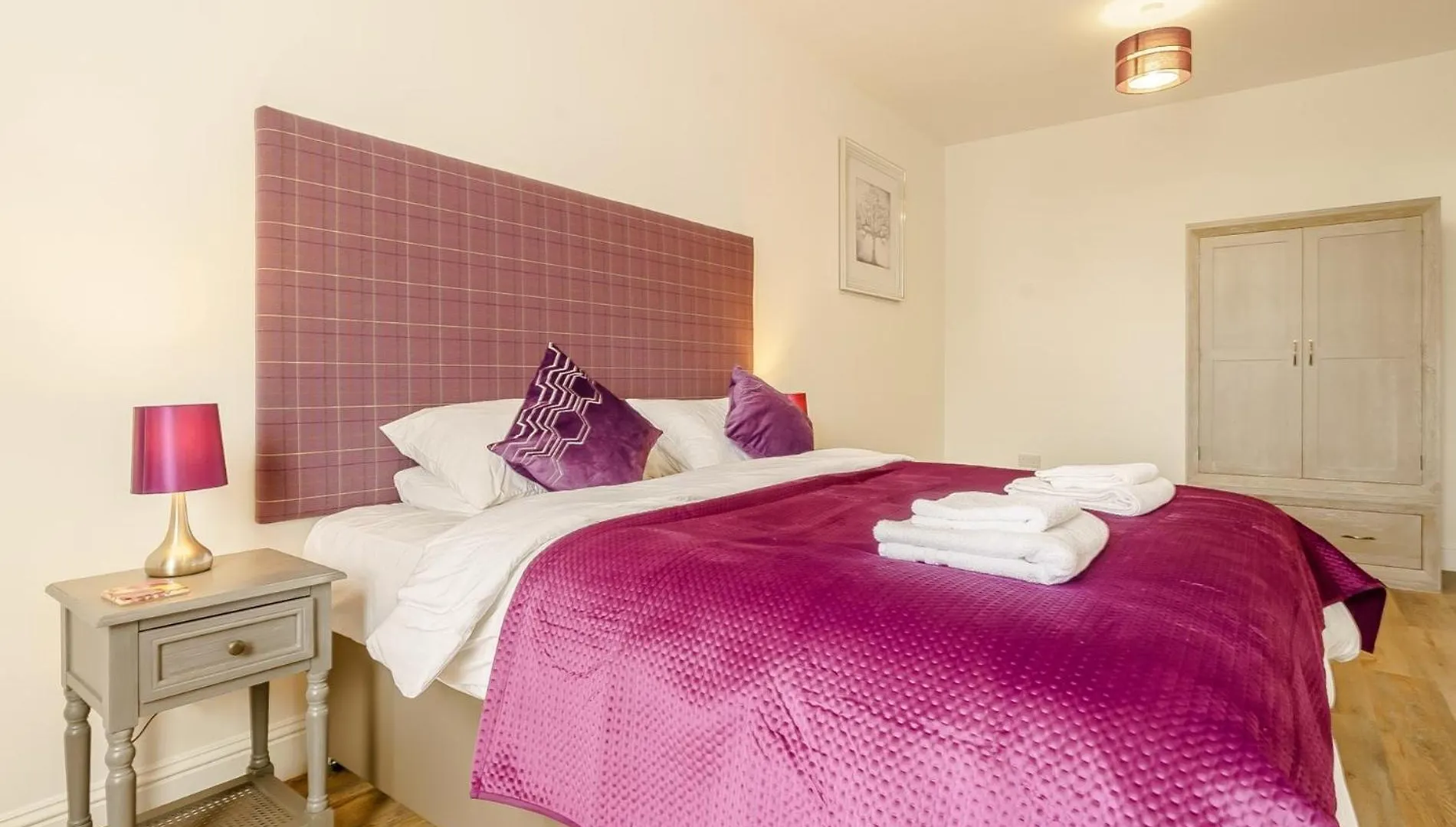 6 Bed In St Andrews 89572 Villa Leuchars