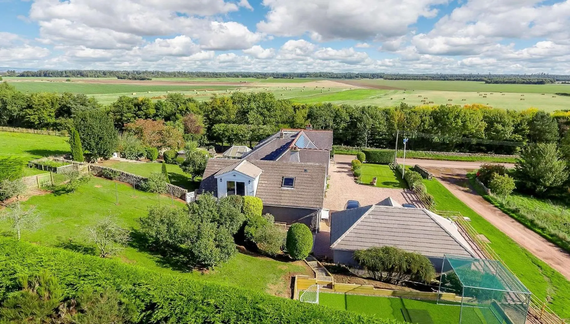 Holiday home 6 Bed In St Andrews 89572 Villa Leuchars United Kingdom