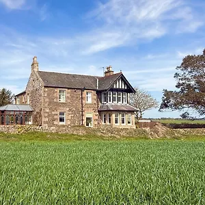 Vicarsford With Hot Tub Leuchars